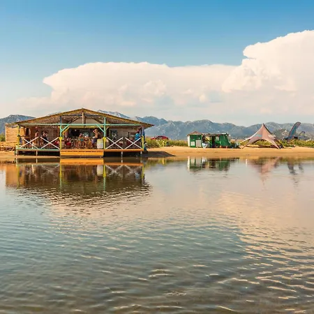 Two-bedroom In Lägenhet