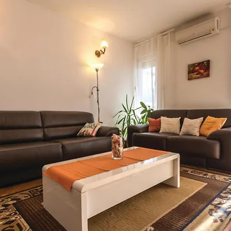 Daire 2 Bedroom In *